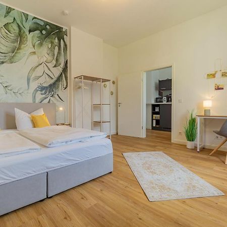 Modernes Apartment - Zentral, Ruhig, Wlan, Netflix, Kueche, Schreibtisch, Parkplatz, Waschtrockner คอตต์บุส ภายนอก รูปภาพ