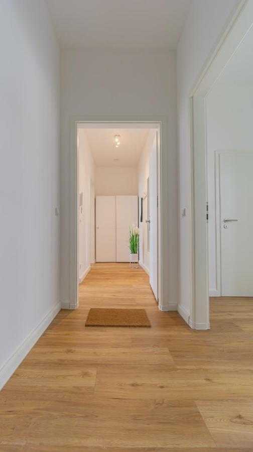 Modernes Apartment - Zentral, Ruhig, Wlan, Netflix, Kueche, Schreibtisch, Parkplatz, Waschtrockner คอตต์บุส ภายนอก รูปภาพ
